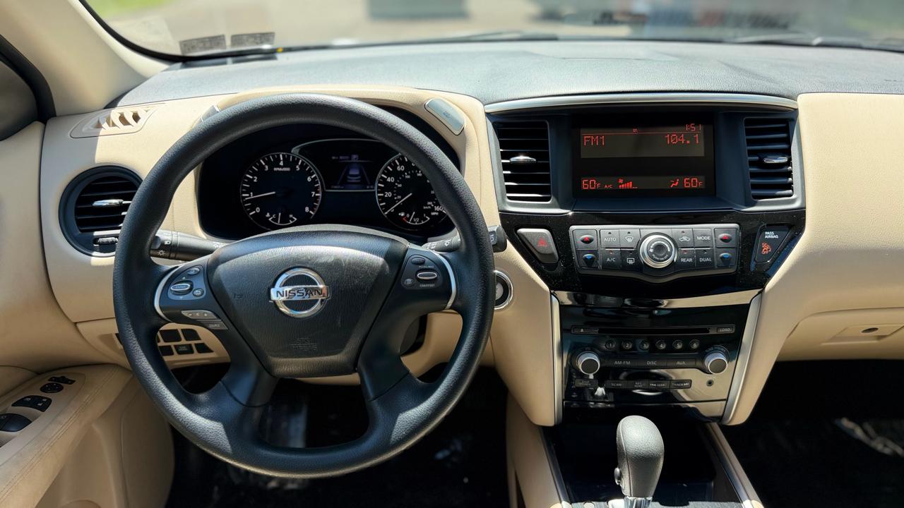 Nissan Pathfinder S 4D SUV 4WD 2016
