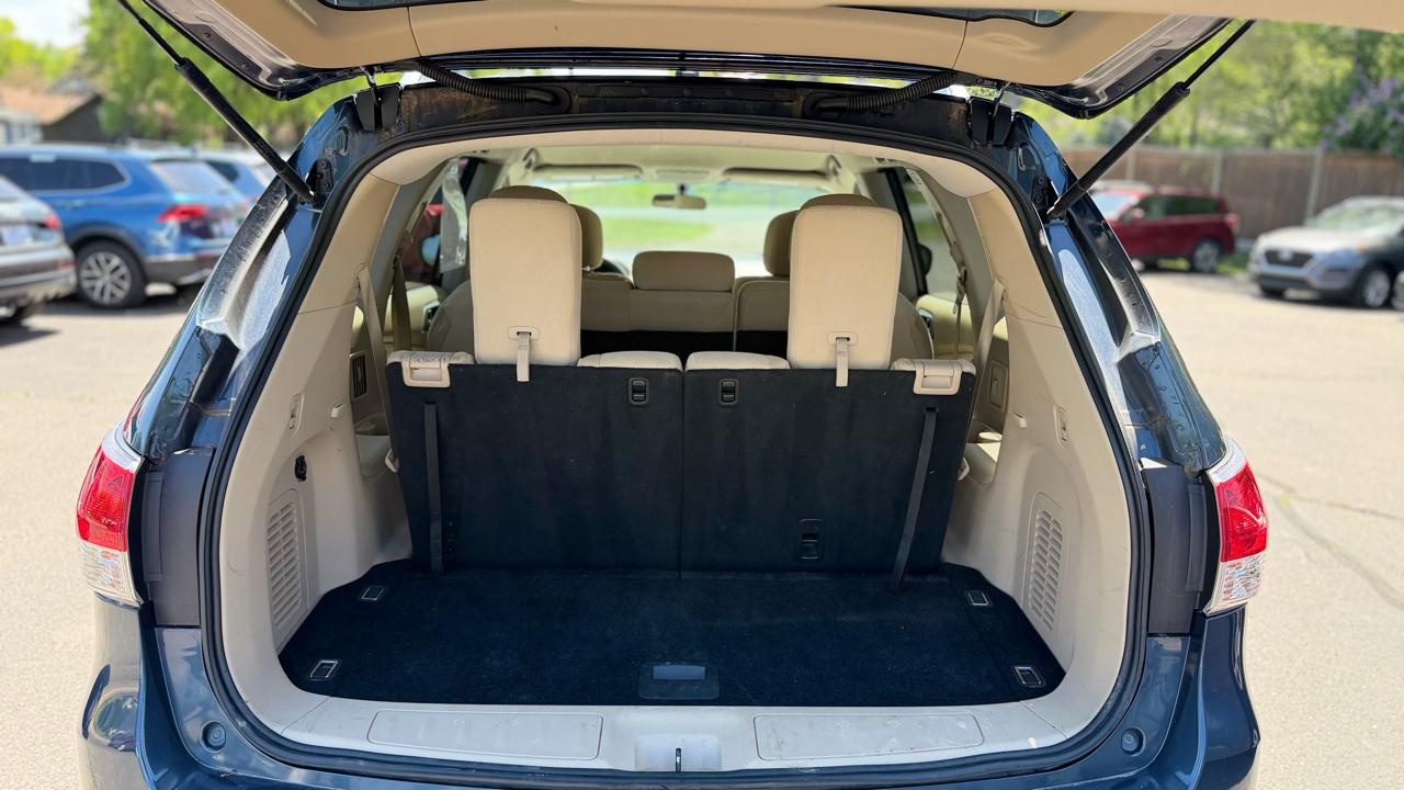 Nissan Pathfinder S 4D SUV 4WD 2016