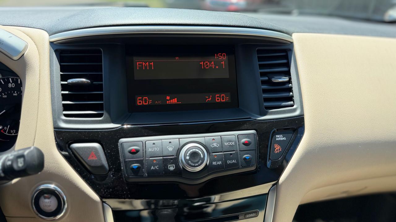 Nissan Pathfinder S 4D SUV 4WD 2016