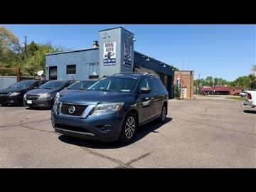 2016 Nissan Pathfinder S 4D SUV 4WD