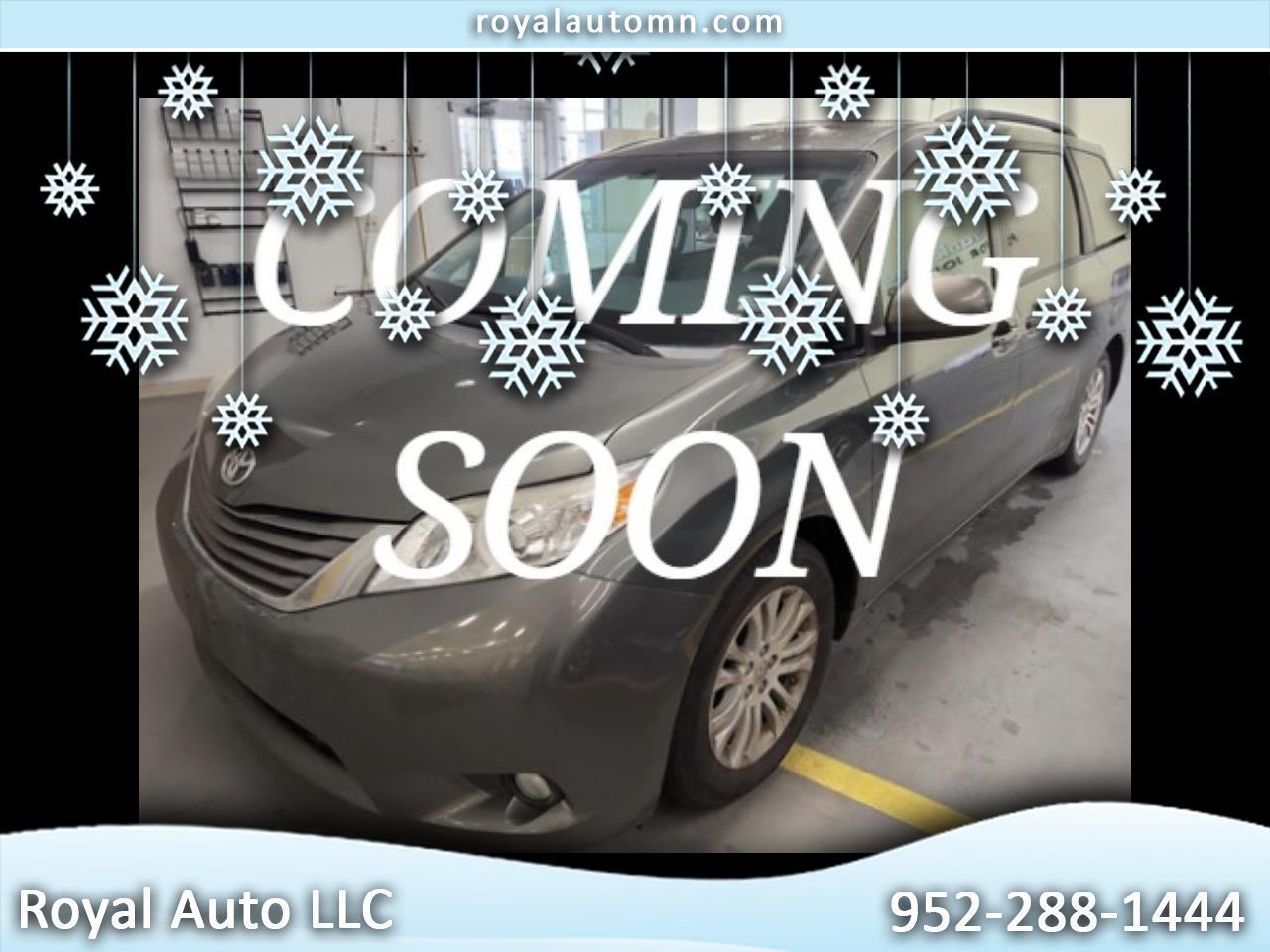 2013 Toyota Sienna XLE