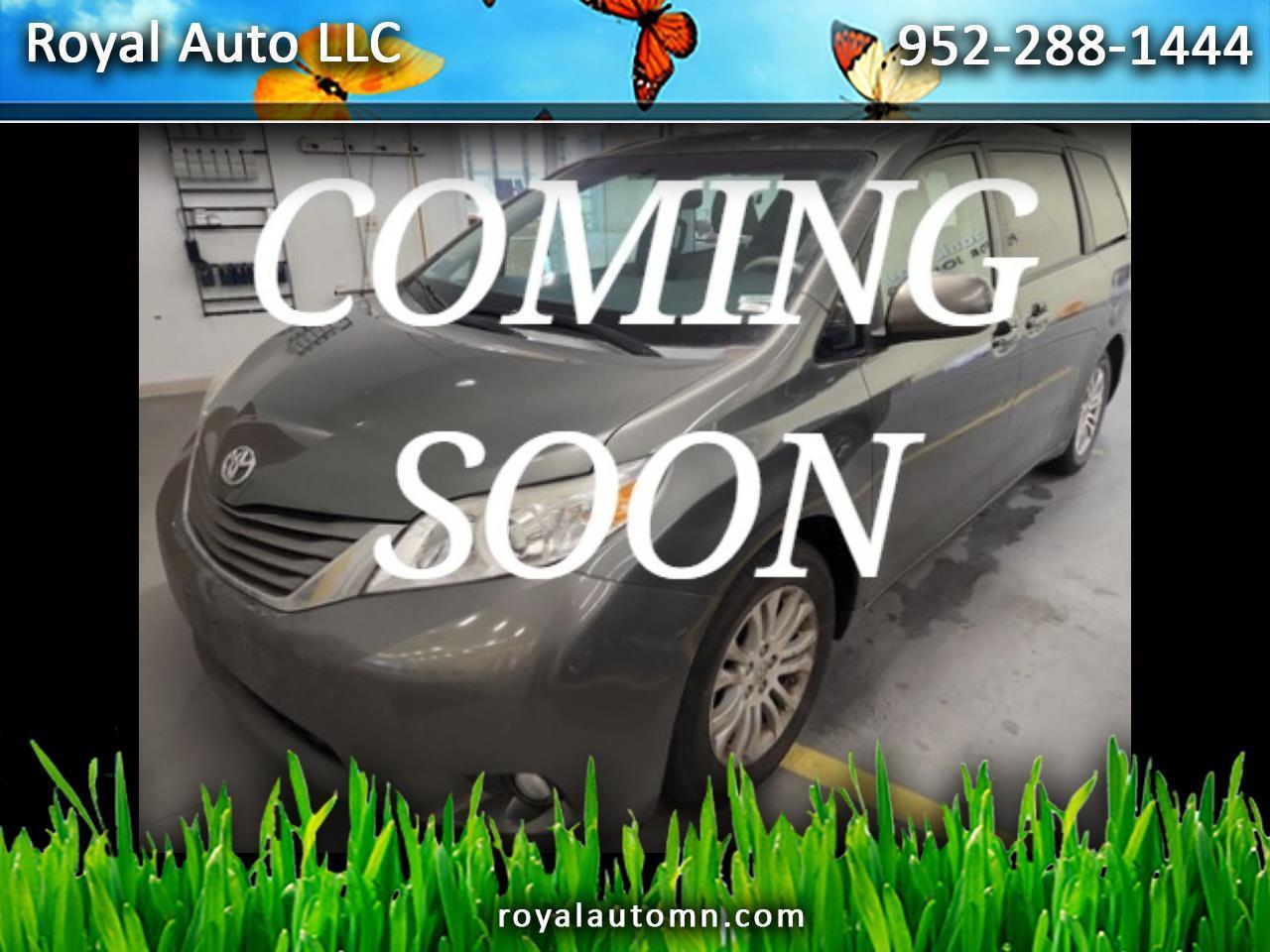 2013 Toyota Sienna XLE