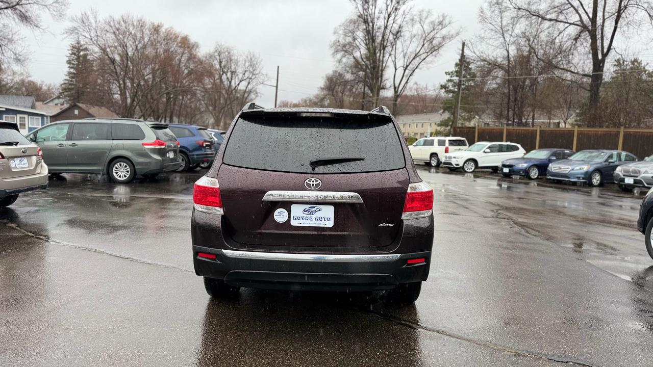 Toyota Highlander Limited 2013