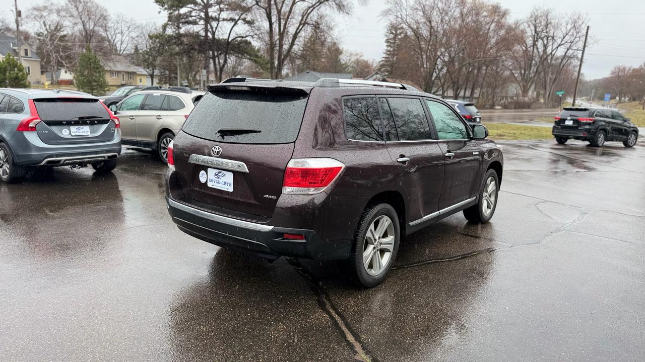 Toyota Highlander Limited 2013