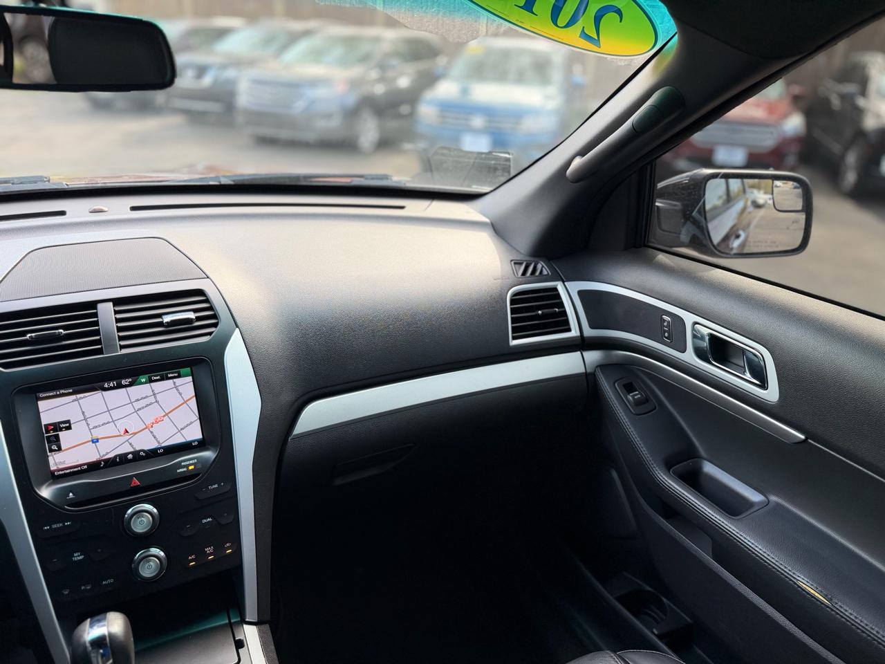 Ford Explorer  2015