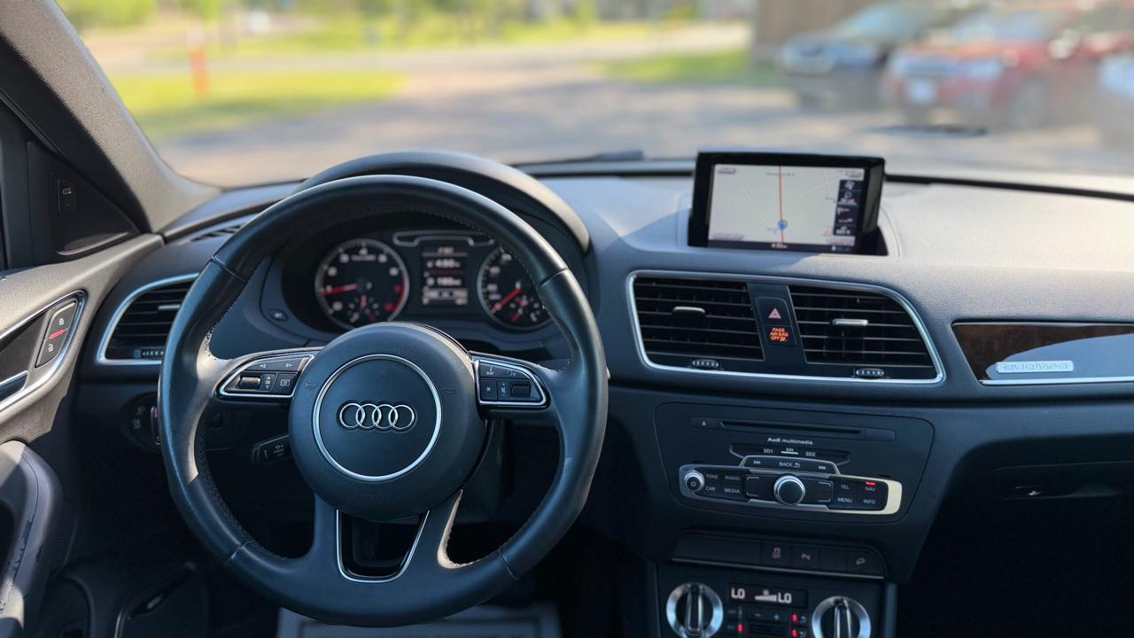 Audi Q3  2015