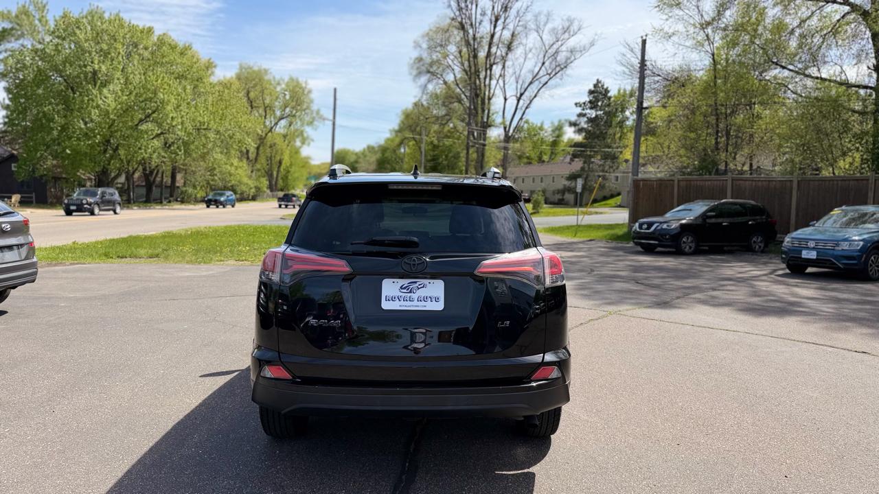 Toyota RAV4 LE 2016