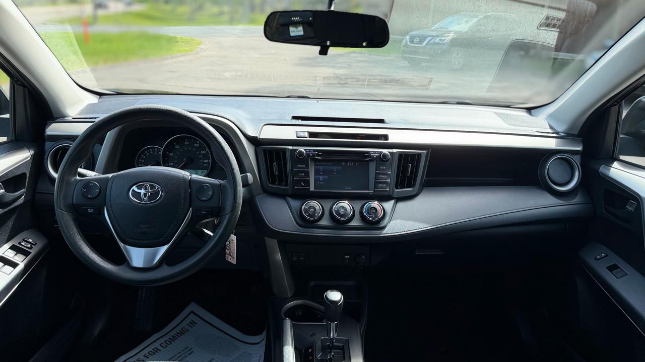 Toyota RAV4 LE 2016