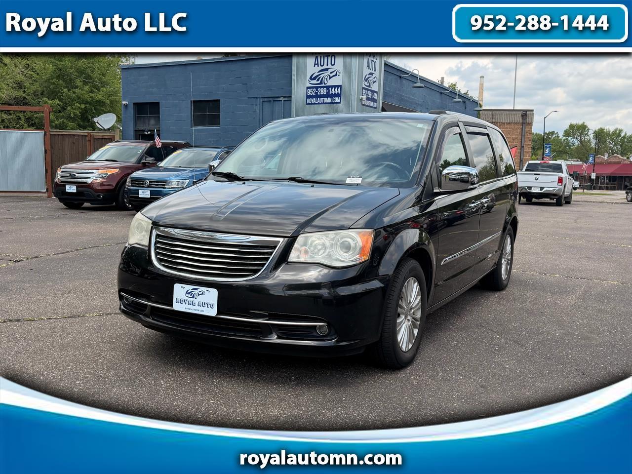 2014 Chrysler Town & Country LIMITED