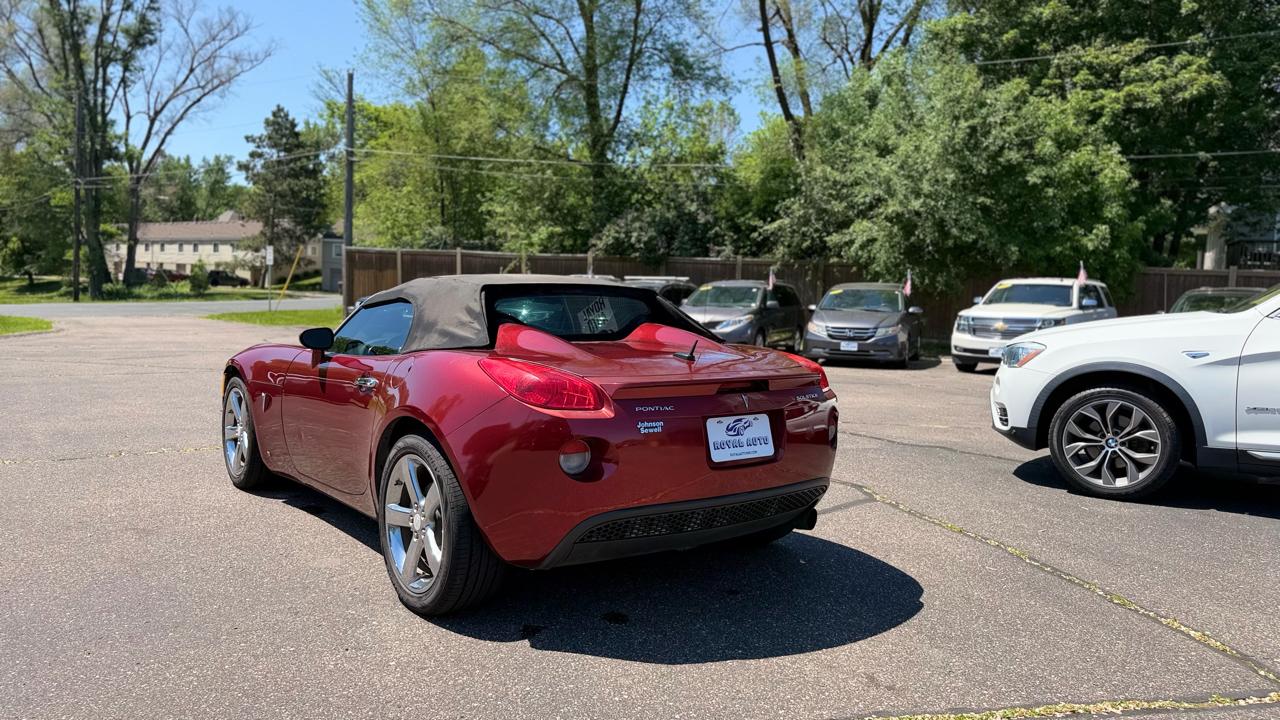 Pontiac Solstice 2dr Convertible 2009