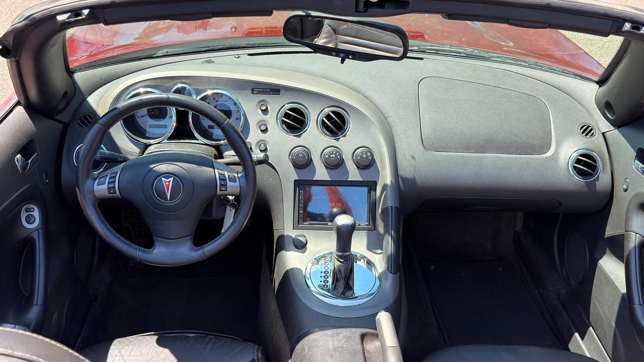Pontiac Solstice 2dr Convertible 2009