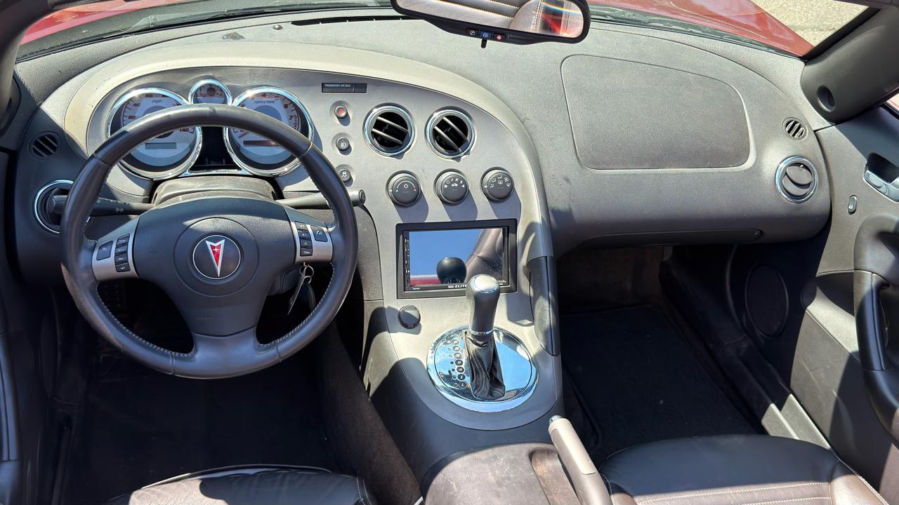 Pontiac Solstice 2dr Convertible 2009