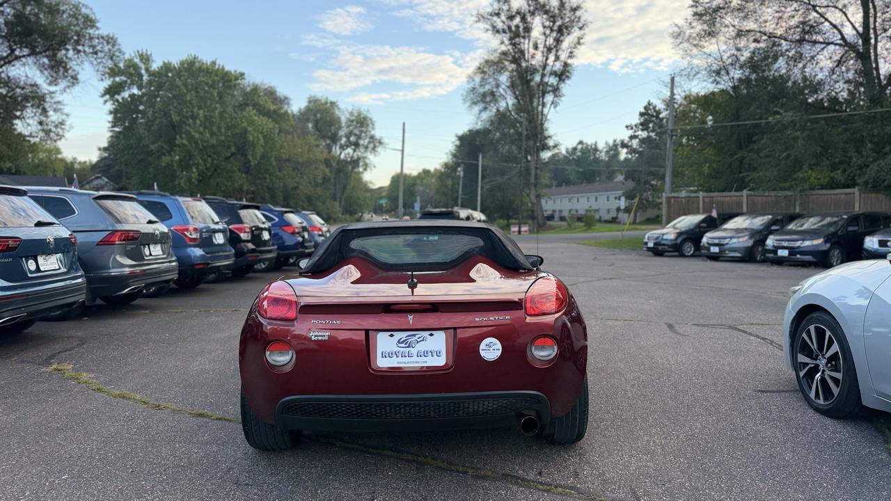 Pontiac Solstice 2dr Convertible 2009