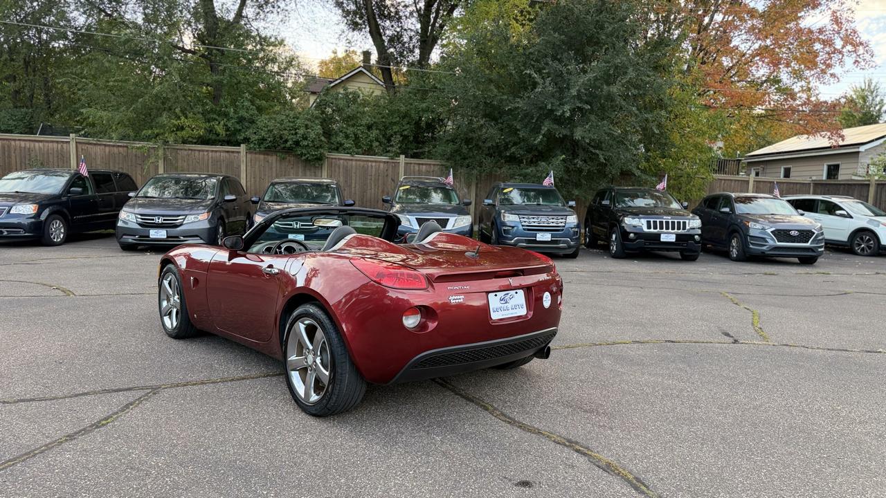 Pontiac Solstice 2dr Convertible 2009