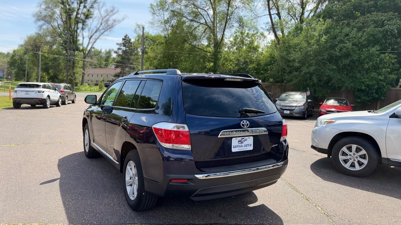 Toyota Highlander SE 2013
