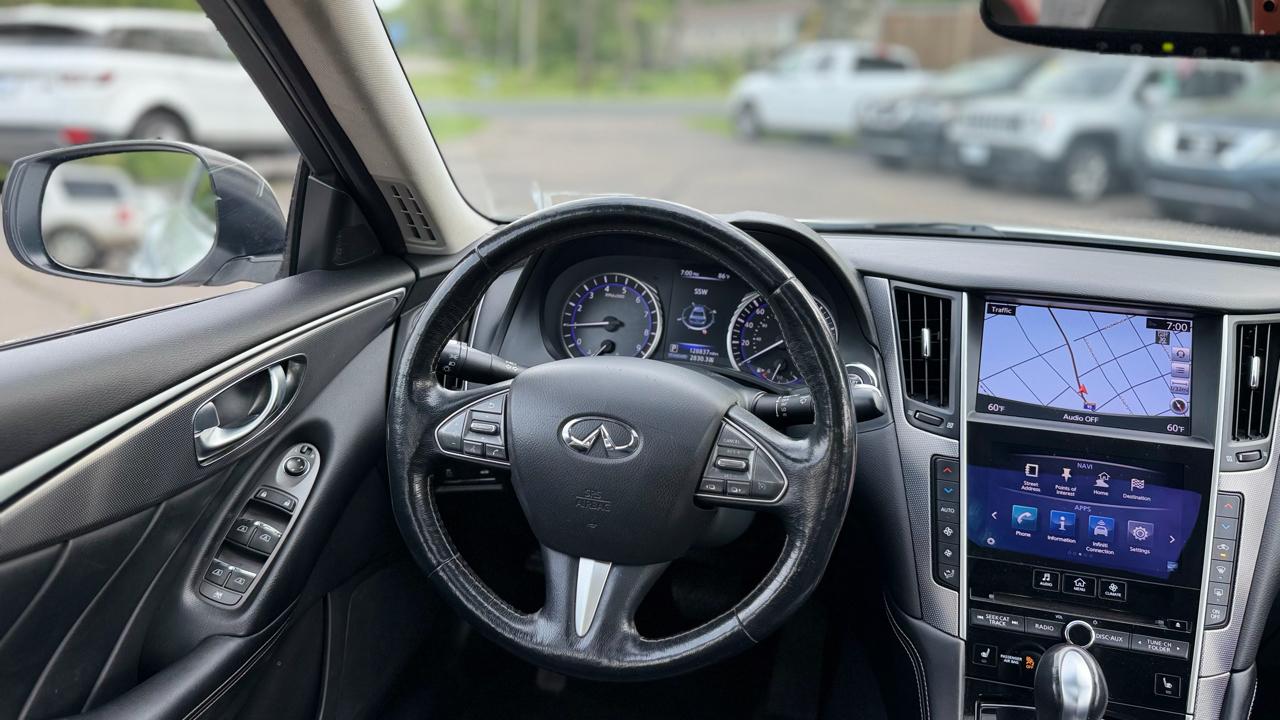 Infiniti Q50 Premium 2015