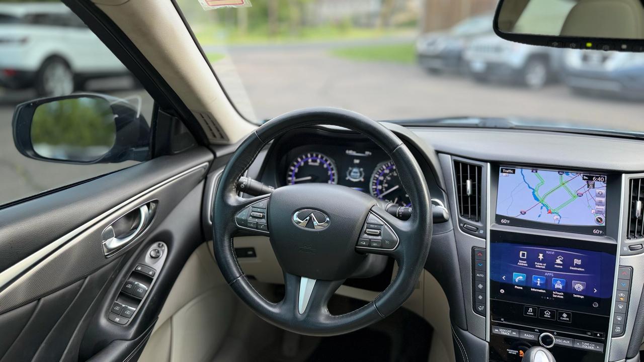 Infiniti Q50  2017
