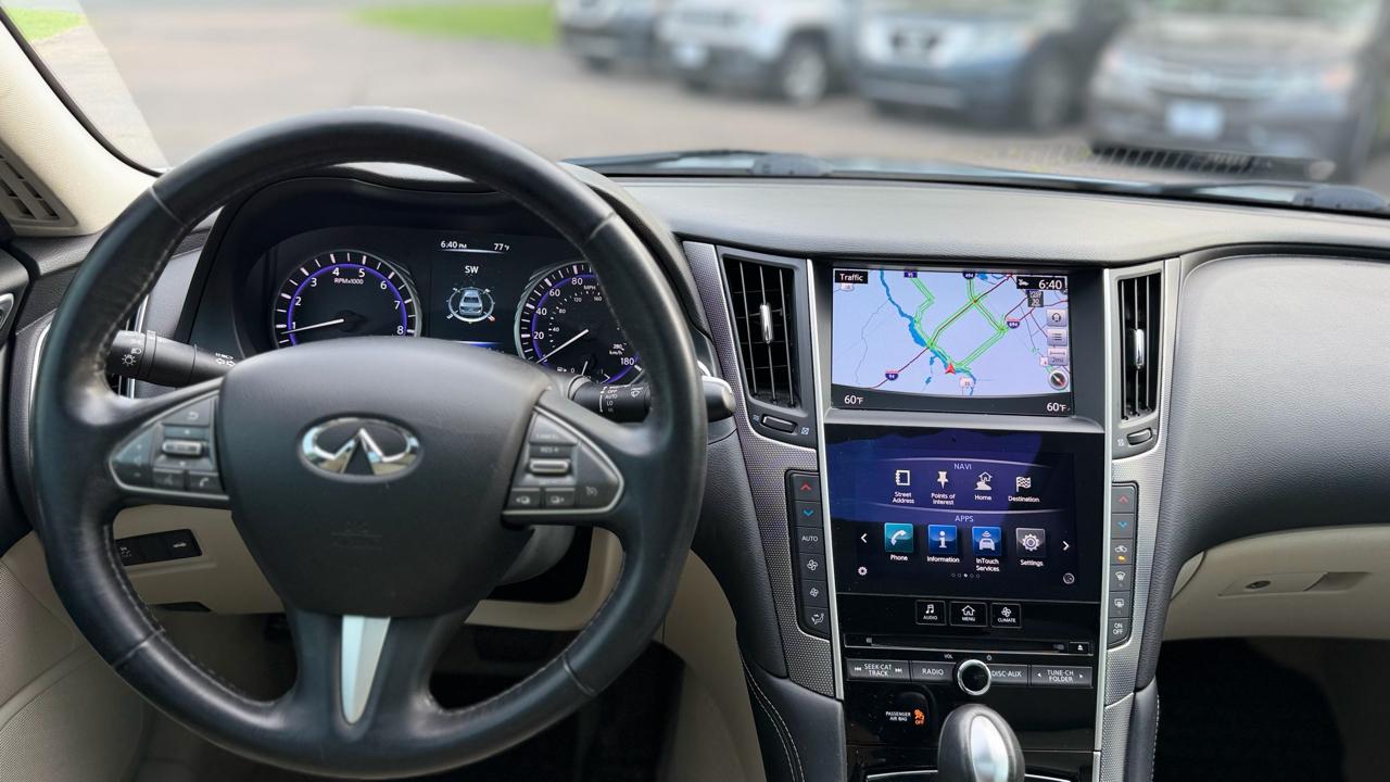 Infiniti Q50  2017