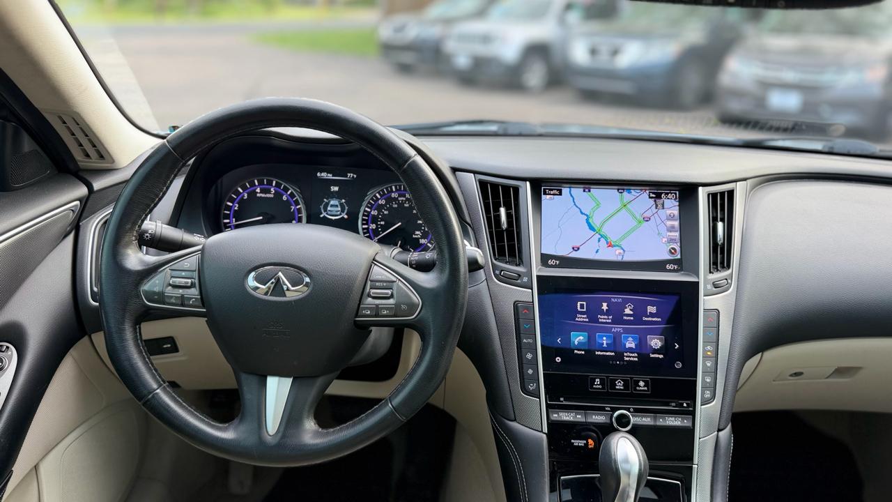 Infiniti Q50  2017