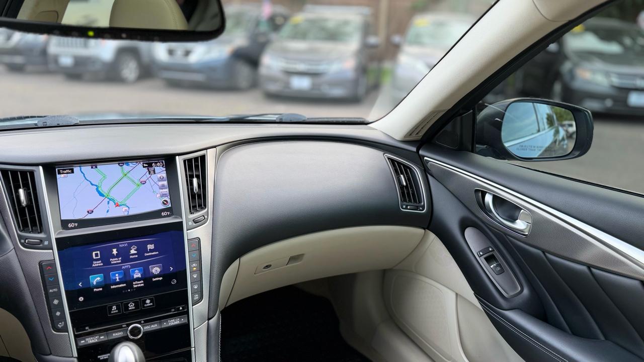 Infiniti Q50  2017