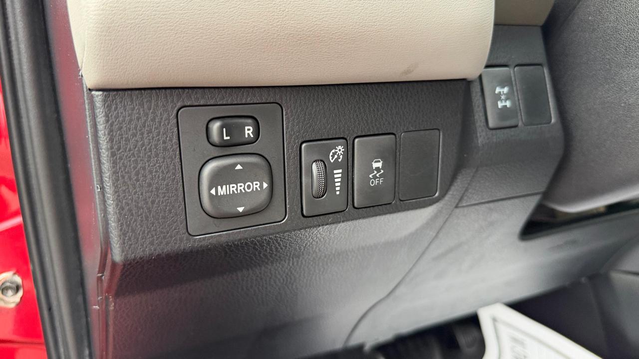 Toyota RAV4 XLE 2015