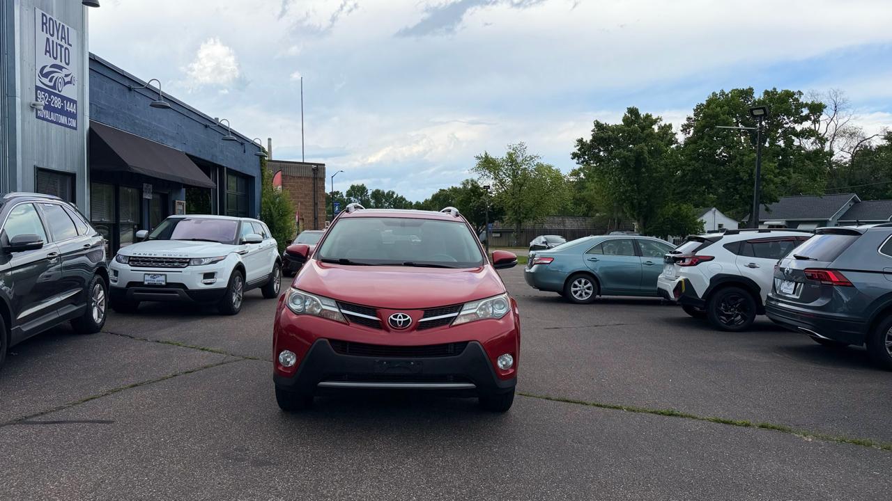 Toyota RAV4 XLE 2015