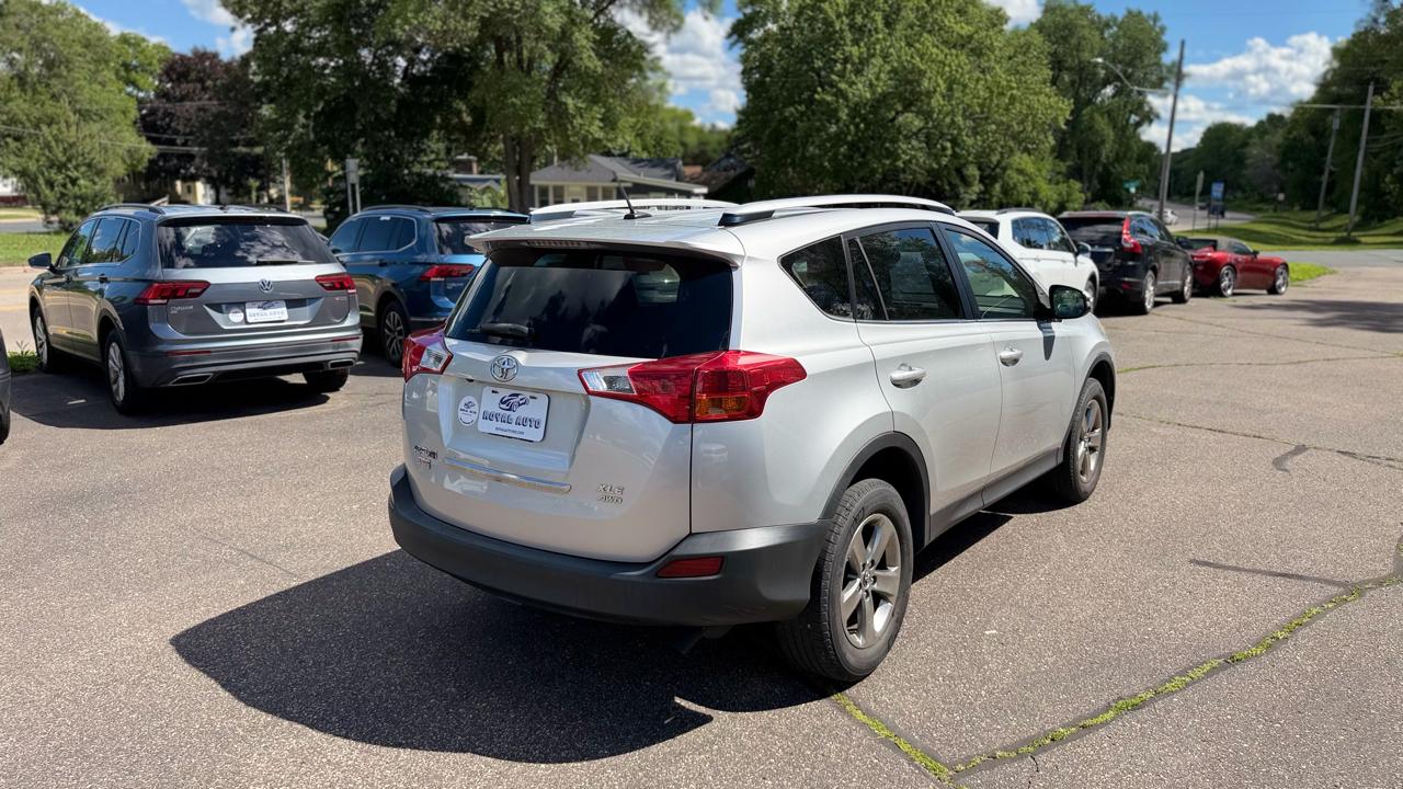 Toyota RAV4 XLE 2015