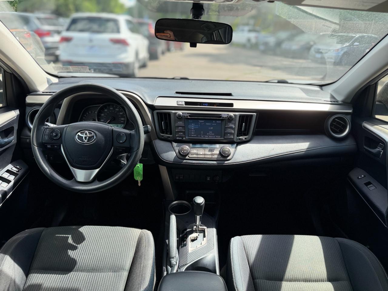 Toyota RAV4 XLE 2015