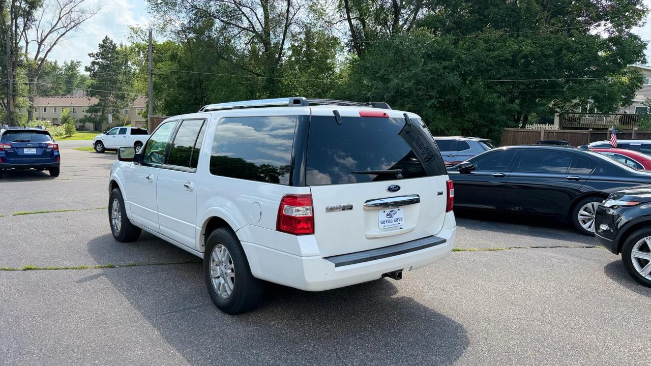 Ford Expedition  2012