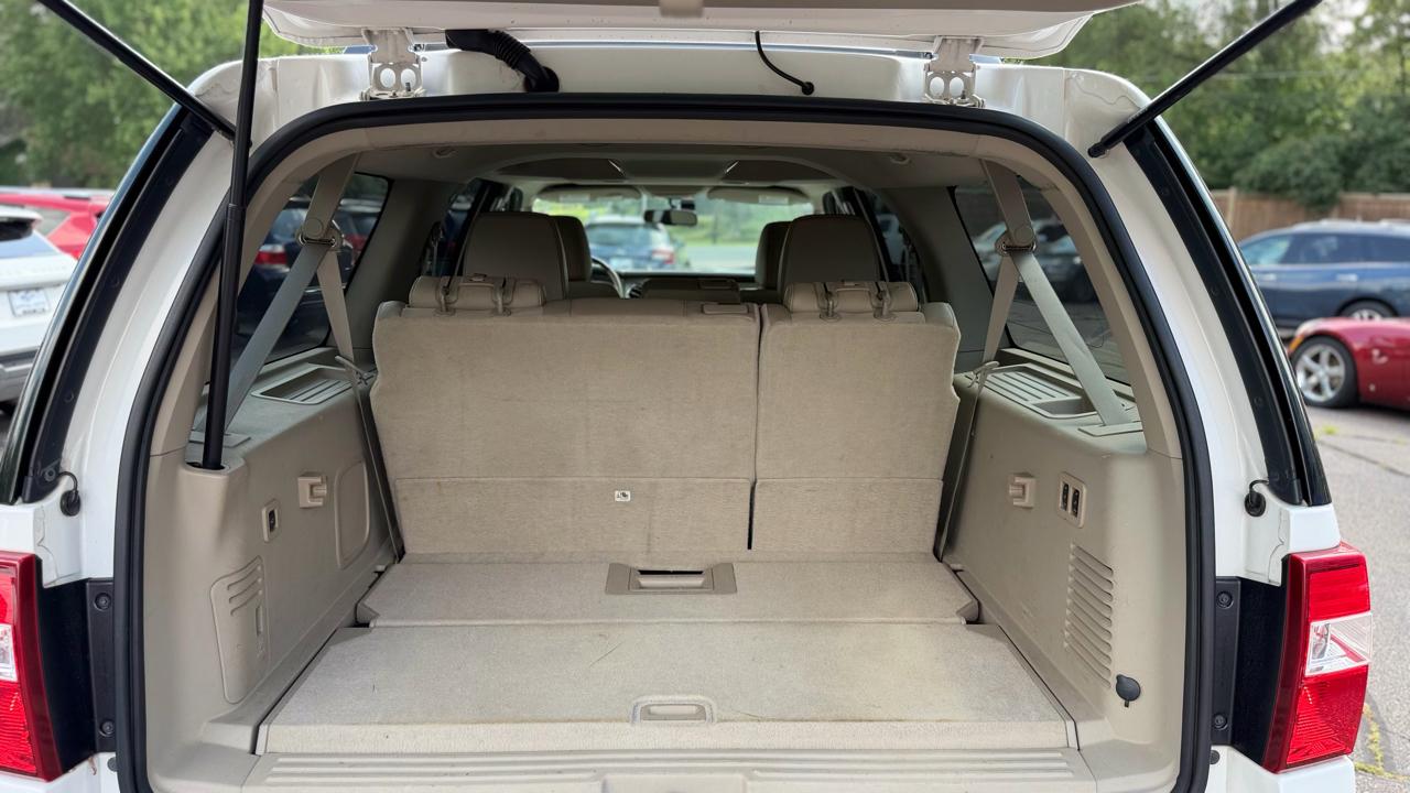 Ford Expedition  2012