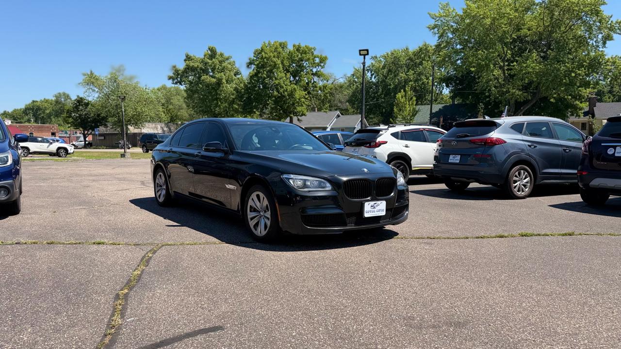 BMW 7-Series  2014