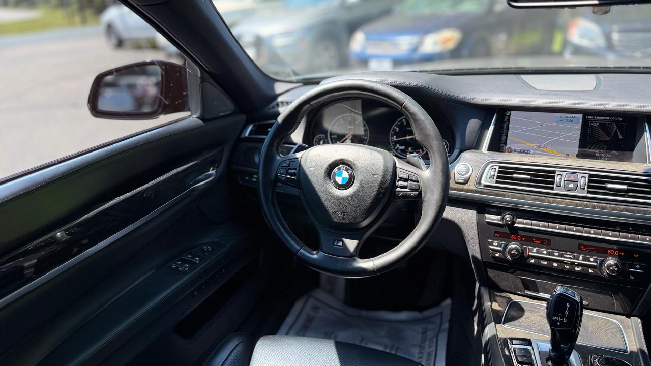 BMW 7-Series  2014