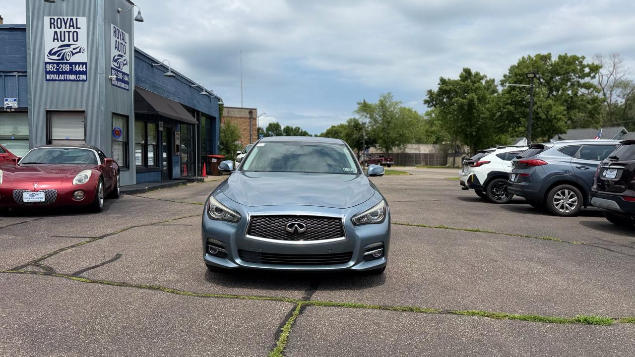 Infiniti Q50 Premium 2016