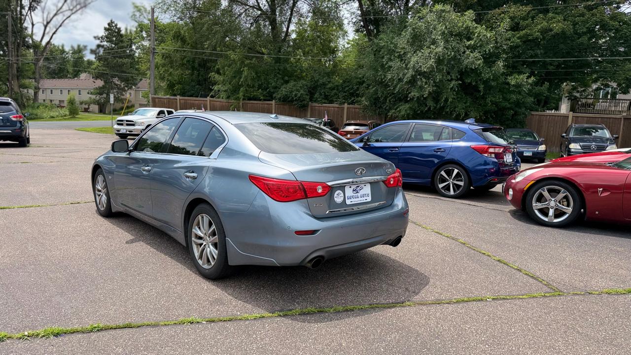 Infiniti Q50 Premium 2016