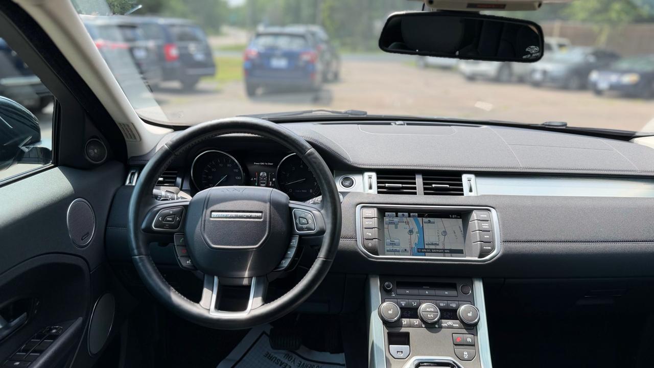 Land Rover Range Rover Evoque Pure Plus 2015