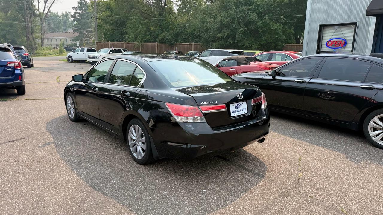 Honda Accord  2011