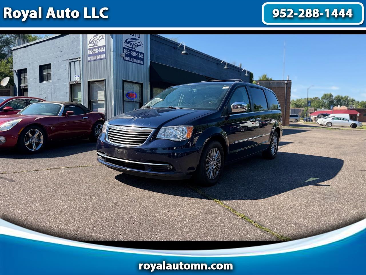 Chrysler Town & Country Touring-L 2015