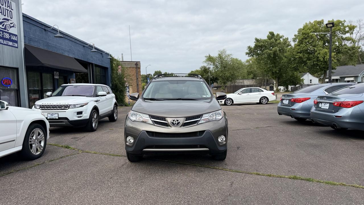 Toyota RAV4  2013