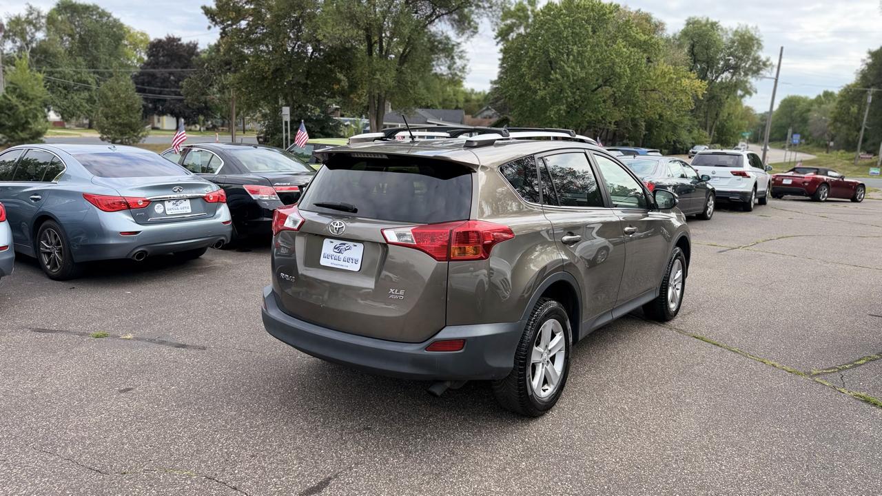Toyota RAV4  2013