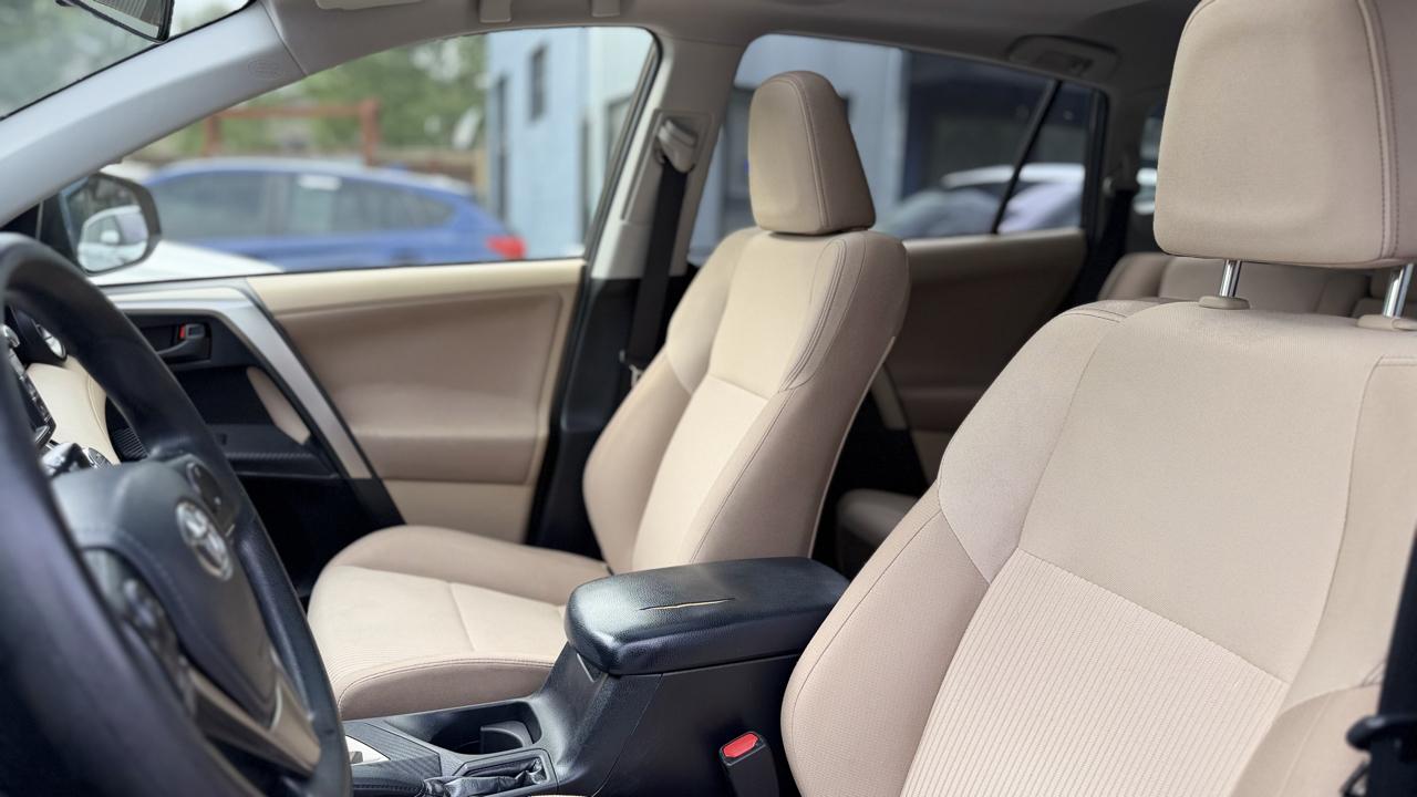 Toyota RAV4  2013