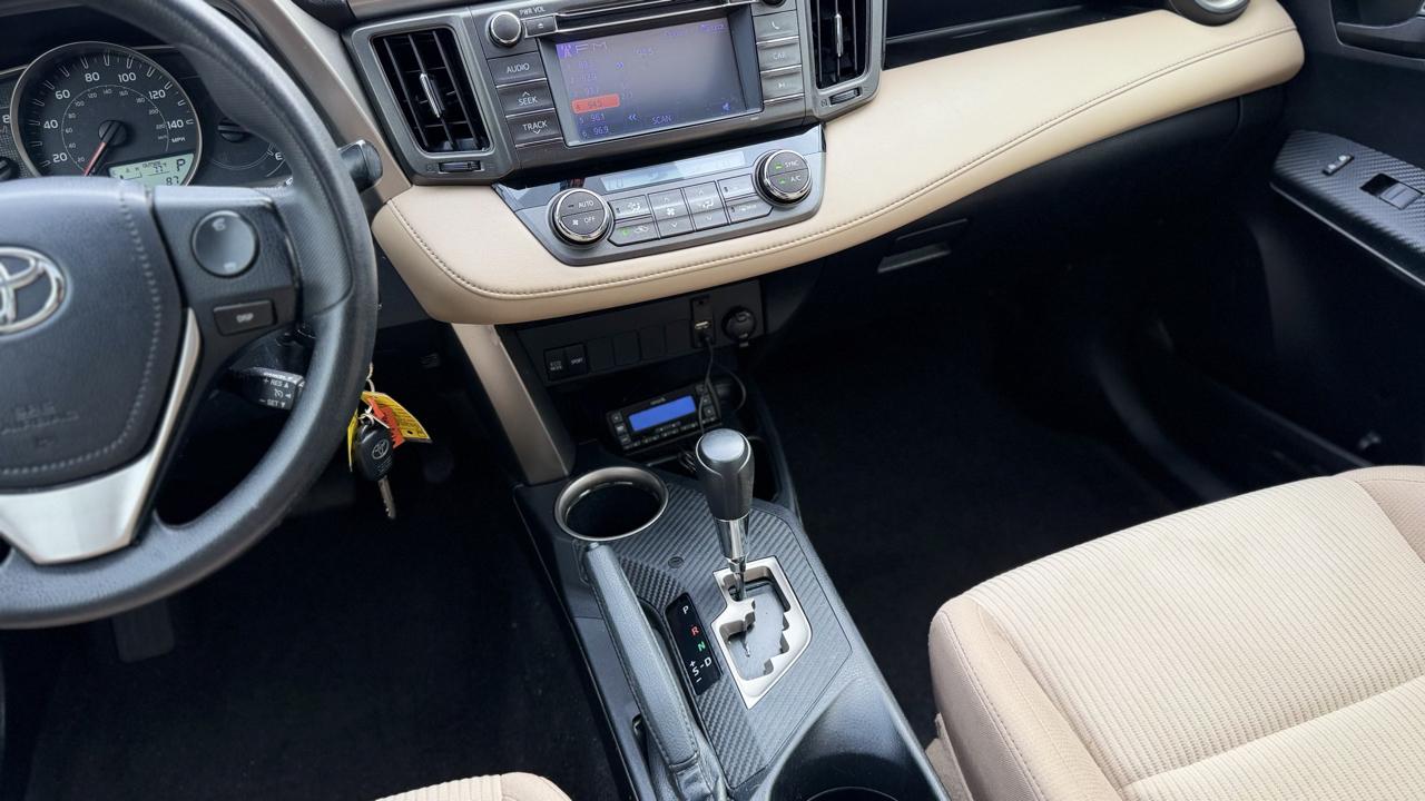 Toyota RAV4  2013