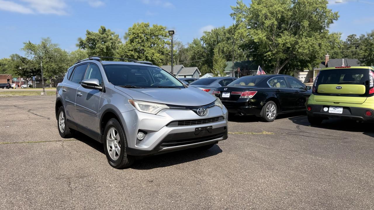 Toyota RAV4  2016