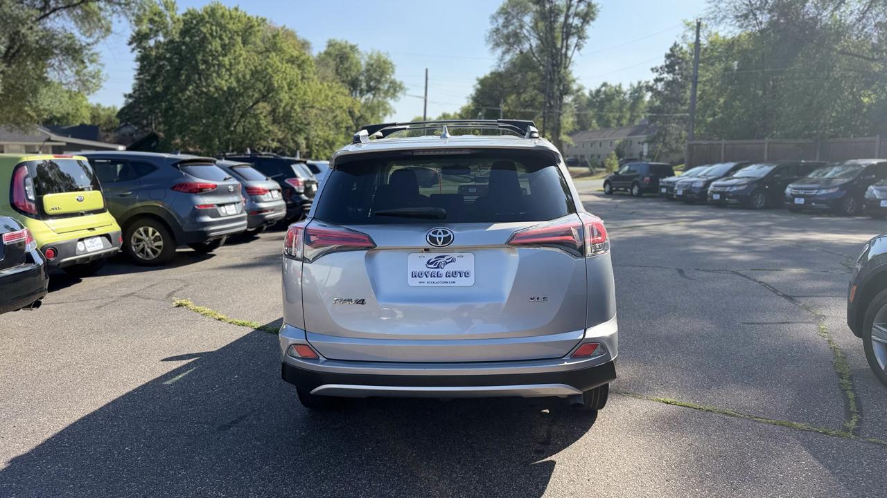 Toyota RAV4  2016