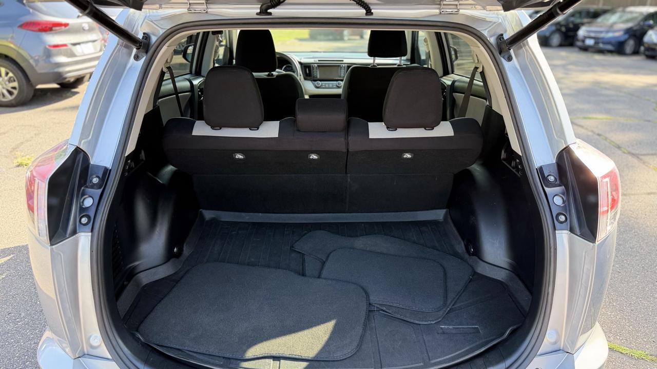 Toyota RAV4  2016