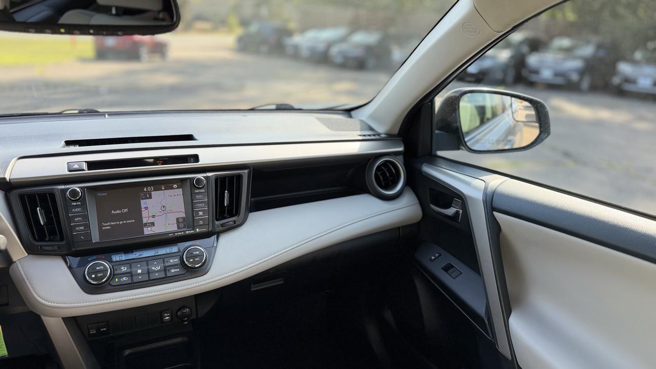 Toyota RAV4  2016