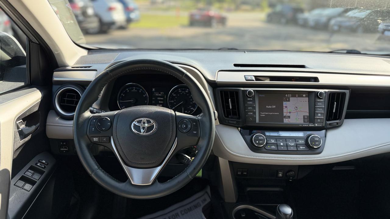 Toyota RAV4  2016