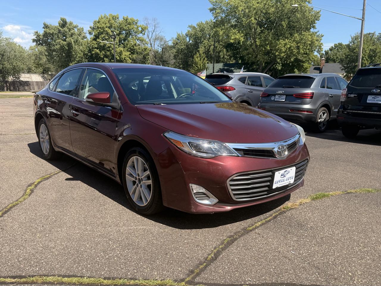 Toyota Avalon  2014