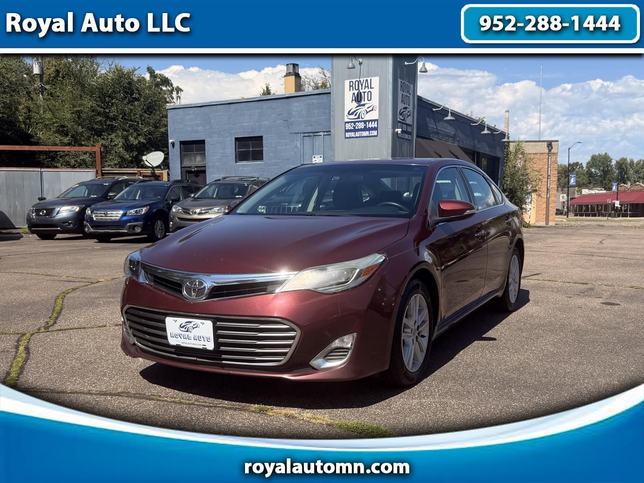 Toyota Avalon  2014