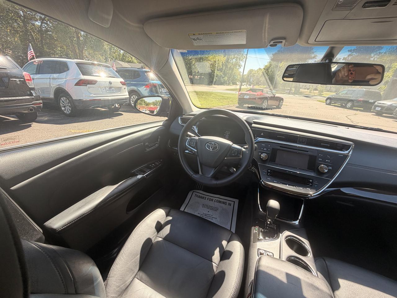 Toyota Avalon  2014