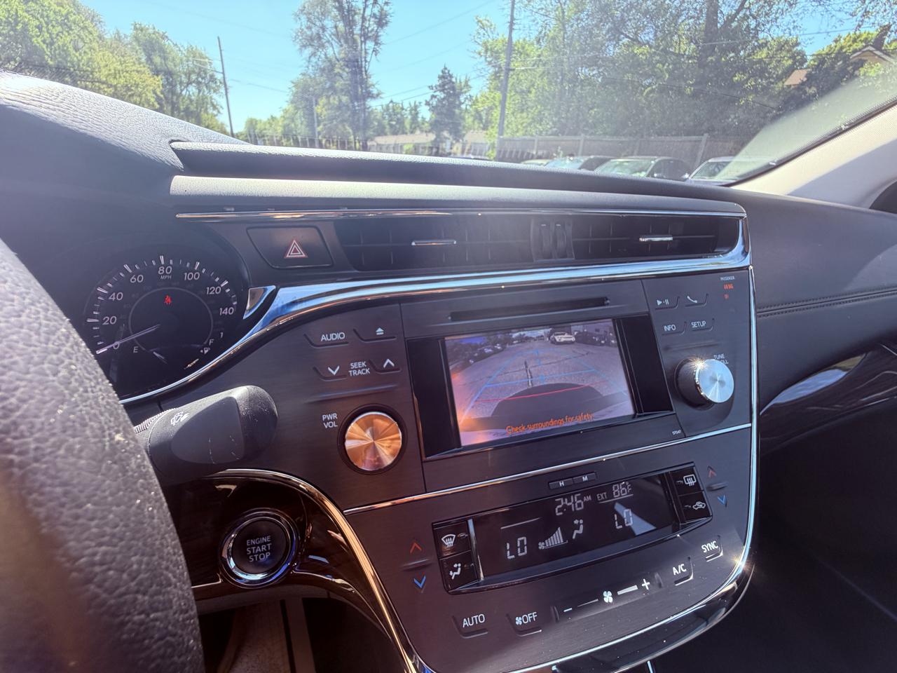 Toyota Avalon  2014